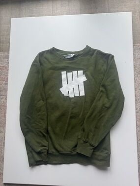 Undefeated Logo Sweatshirt MEN MEDIUM Green Crewneck UNDFTD